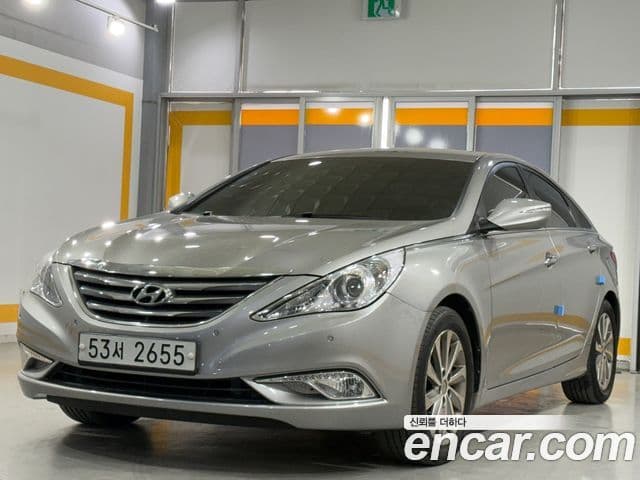 Hyundai Sonata The / новый 브릴리언트 LPI Modern(для людей с инвалидностью), 2013 2