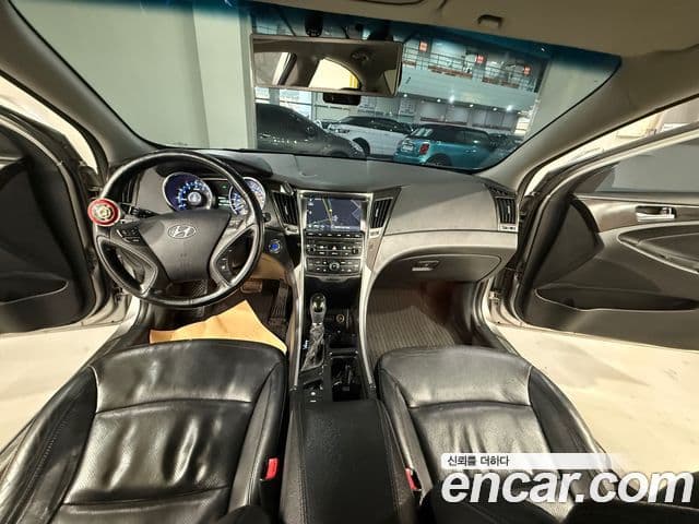 Hyundai Sonata The / новый 브릴리언트 LPI Modern(для людей с инвалидностью), 2013 7