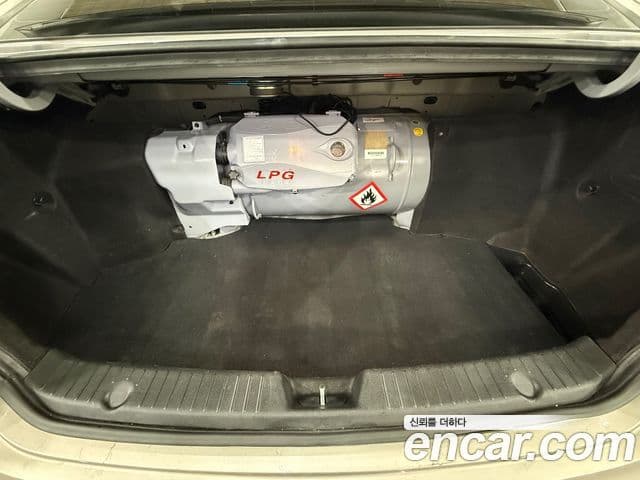 Hyundai Sonata The / новый 브릴리언트 LPI Modern(для людей с инвалидностью), 2013 18