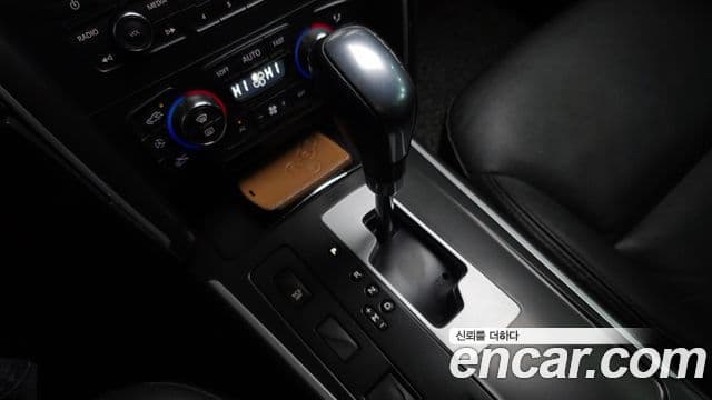 Renault Korea(Samsung) SM7 Nova LPLI 2.0 LPe для людей с инвалидностью, 2016 9