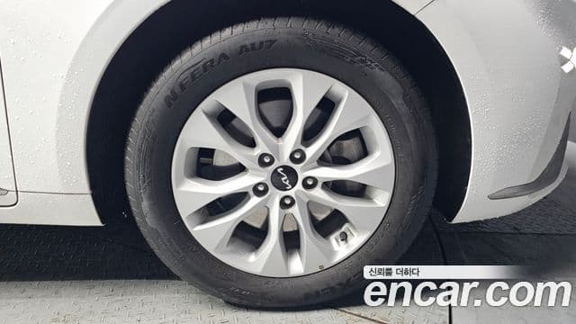 Kia K8 Trendy(таксомоторный тип), 2022 все фото