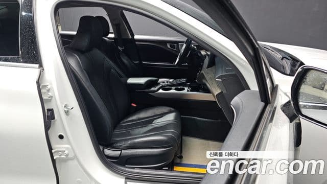 Kia K8 Trendy(таксомоторный тип), 2022 11