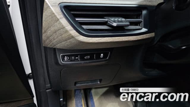 Kia K8 Trendy(таксомоторный тип), 2022 19