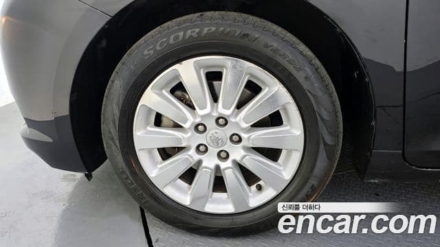 Toyota Sienna, 2016 все фото