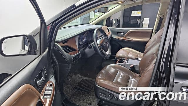 Toyota Sienna, 2016 10