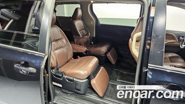 Toyota Sienna, 2016 12