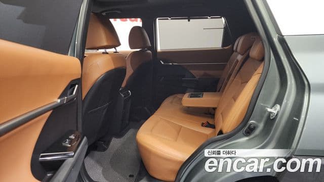 KG모빌리티(SsangYong) Torres T7, 2023 11
