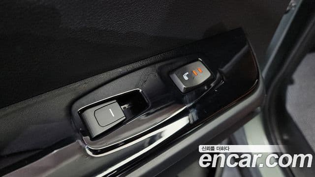 KG모빌리티(SsangYong) Torres T7, 2023 18