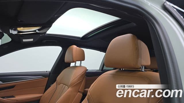 BMW 5시리즈 (G30) 520i M Sport, 2023 19