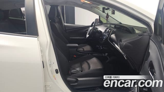 Toyota 프리우스 4세대, 2019 11