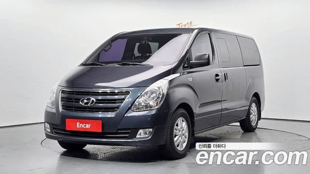 Hyundai Grand Starex Smart, 2017 1