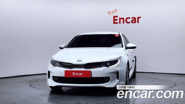 Kia K5 гибрид 2세대 Special, 2016 3