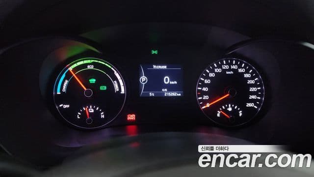 Kia K5 гибрид 2세대 Special, 2016 8