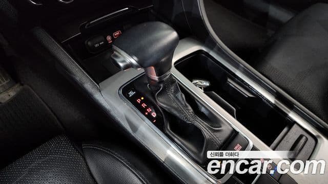 Kia K5 гибрид 2세대 Special, 2016 9
