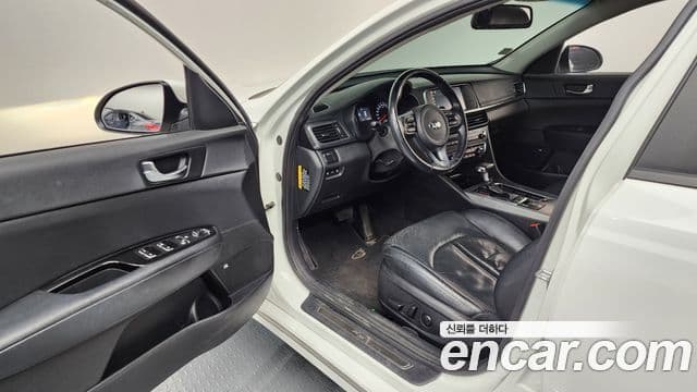 Kia K5 гибрид 2세대 Special, 2016 10