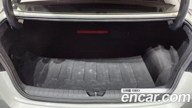 Kia K5 гибрид 2세대 Special, 2016 20