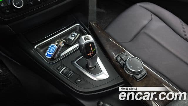 BMW 3시리즈 (F30), 2015 9