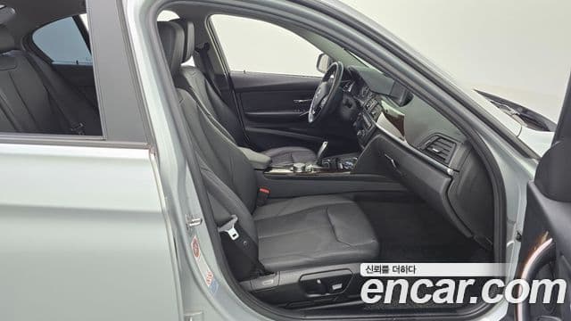 BMW 3시리즈 (F30), 2015 11