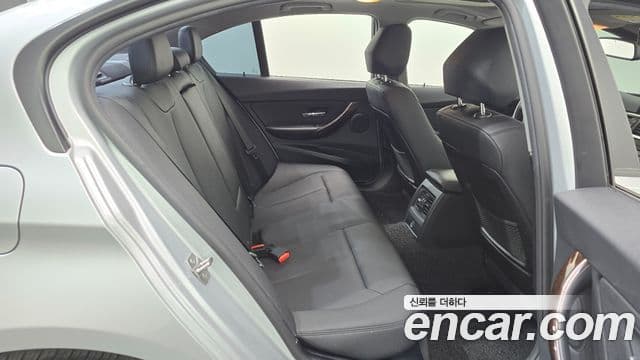 BMW 3시리즈 (F30), 2015 12