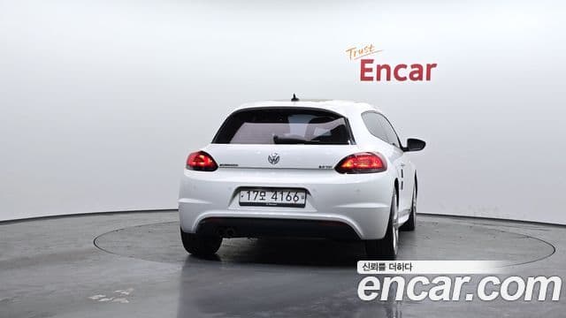 Volkswagen 시로코 2.0 TDI R-Line, 2012 4