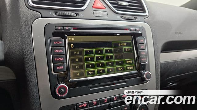 Volkswagen 시로코 2.0 TDI R-Line, 2012 17