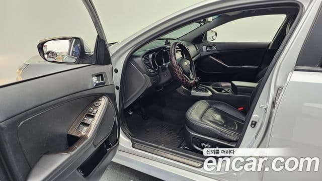 Kia K5 Prestige, 2011 10