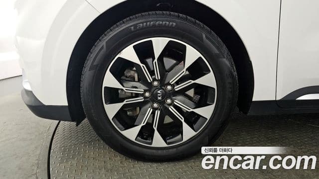 Kia Carnival 4세대 Signature, 2021 все фото