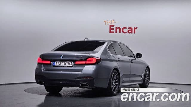 BMW 5시리즈 (G30) 520i M Sport, 2023 2