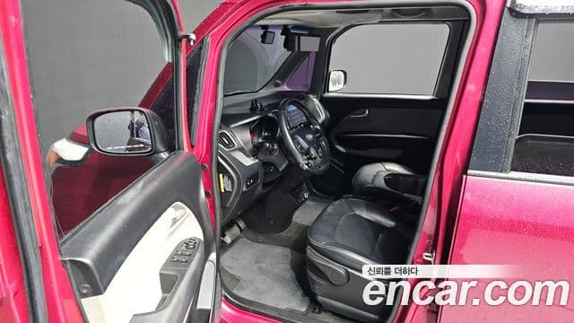 Kia Ray Special, 2013 10