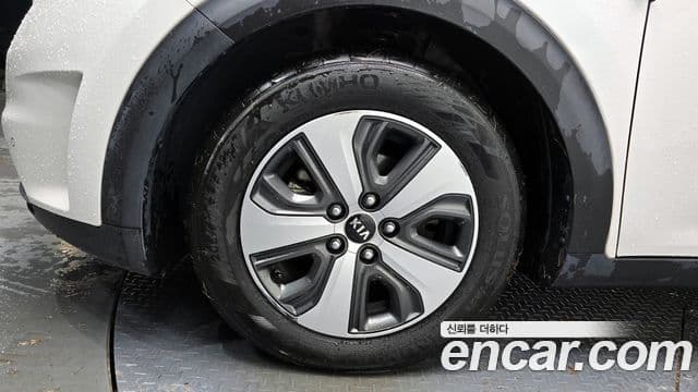 Kia Niro Noblesse, 2017 все фото