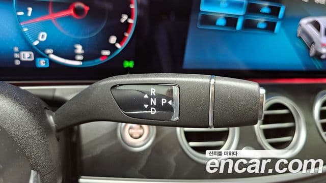 Mercedes-Benz E-класс W213 AMG Line, 2023 9