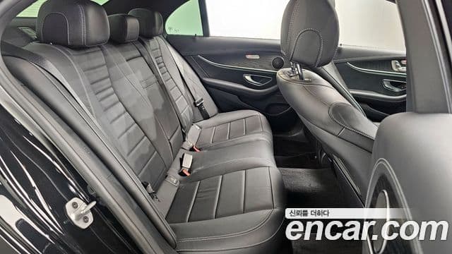 Mercedes-Benz E-класс W213 AMG Line, 2023 12