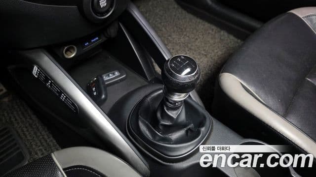 Hyundai Veloster турбо D Spec, 2015 9