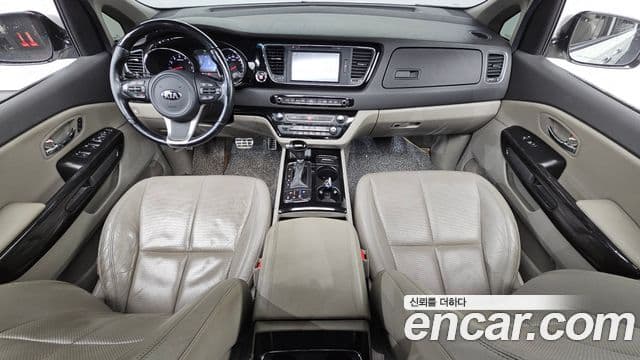 Kia All New Carnival President, 2016 7
