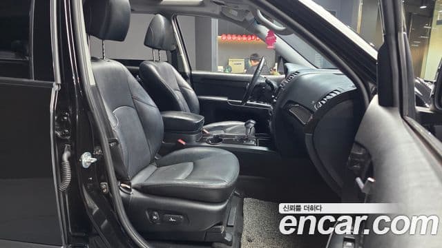 Kia Mohave 4WD KV300, 2014 11