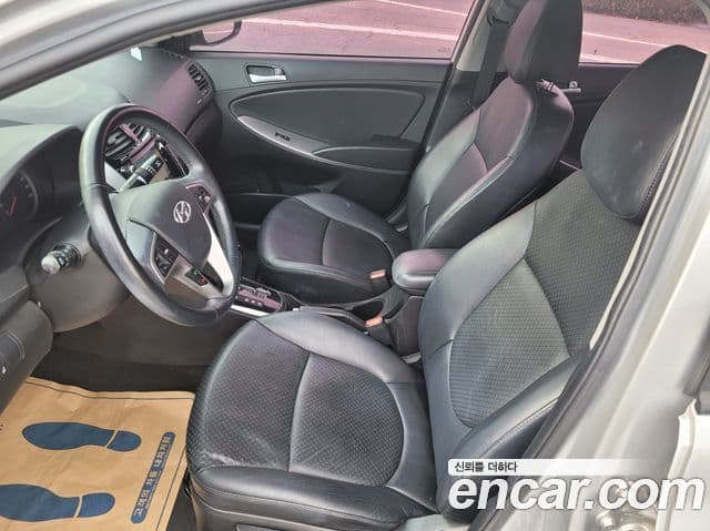 Hyundai Accent(новый кузов / новое поколение) Modern, 2017 14