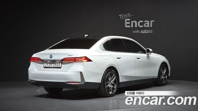 BMW 5시리즈 (G60), 2024 2