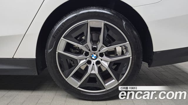 BMW 5시리즈 (G60), 2024 все фото