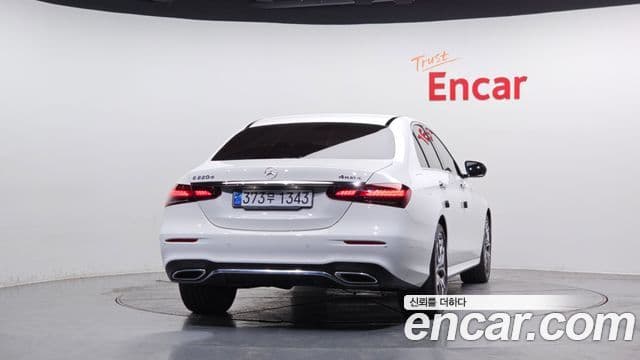 Mercedes-Benz E-класс W213 AMG Line, 2022 4