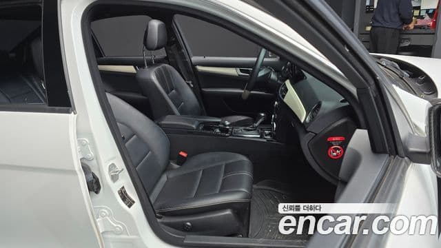 Mercedes-Benz C-класс W204 C200 CGI Avantgarde Style Package, 2013 12