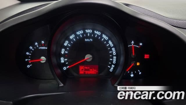 Kia Sportage R топовая версия, 2011 8