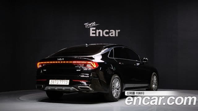 Kia K5 гибрид 3세대 Noblesse, 2023 2