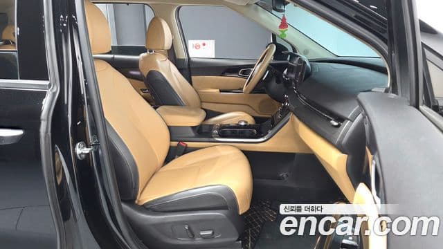Kia Carnival 4세대 Signature, 2021 11