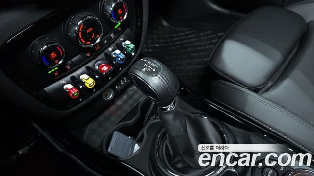 Mini Cooper D 클럽맨 2세대, 2018 9