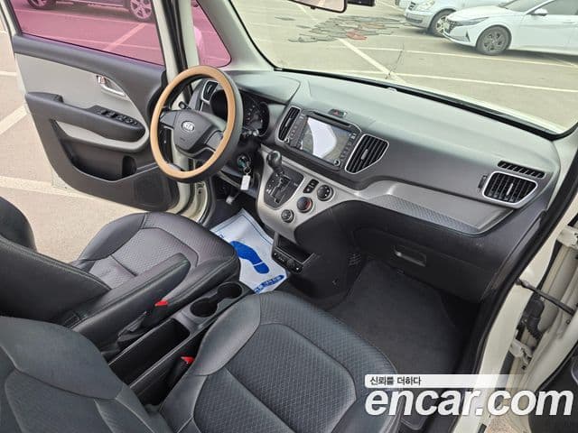 Kia Ray Deluxe, 2017 17