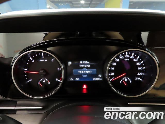 Kia Carnival 4세대 Prestige, 2022 10