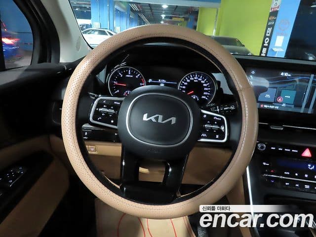 Kia Carnival 4세대 Prestige, 2022 11