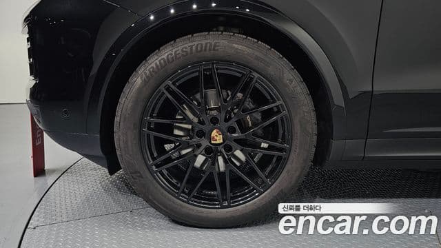 Porsche Cayenne (PO536) 3.0 купе, 2024 все фото