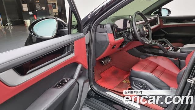 Porsche Cayenne (PO536) 3.0 купе, 2024 11