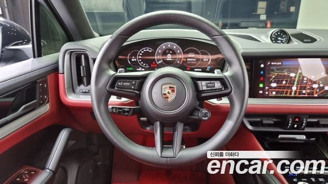 Porsche Cayenne (PO536) 3.0 купе, 2024 13